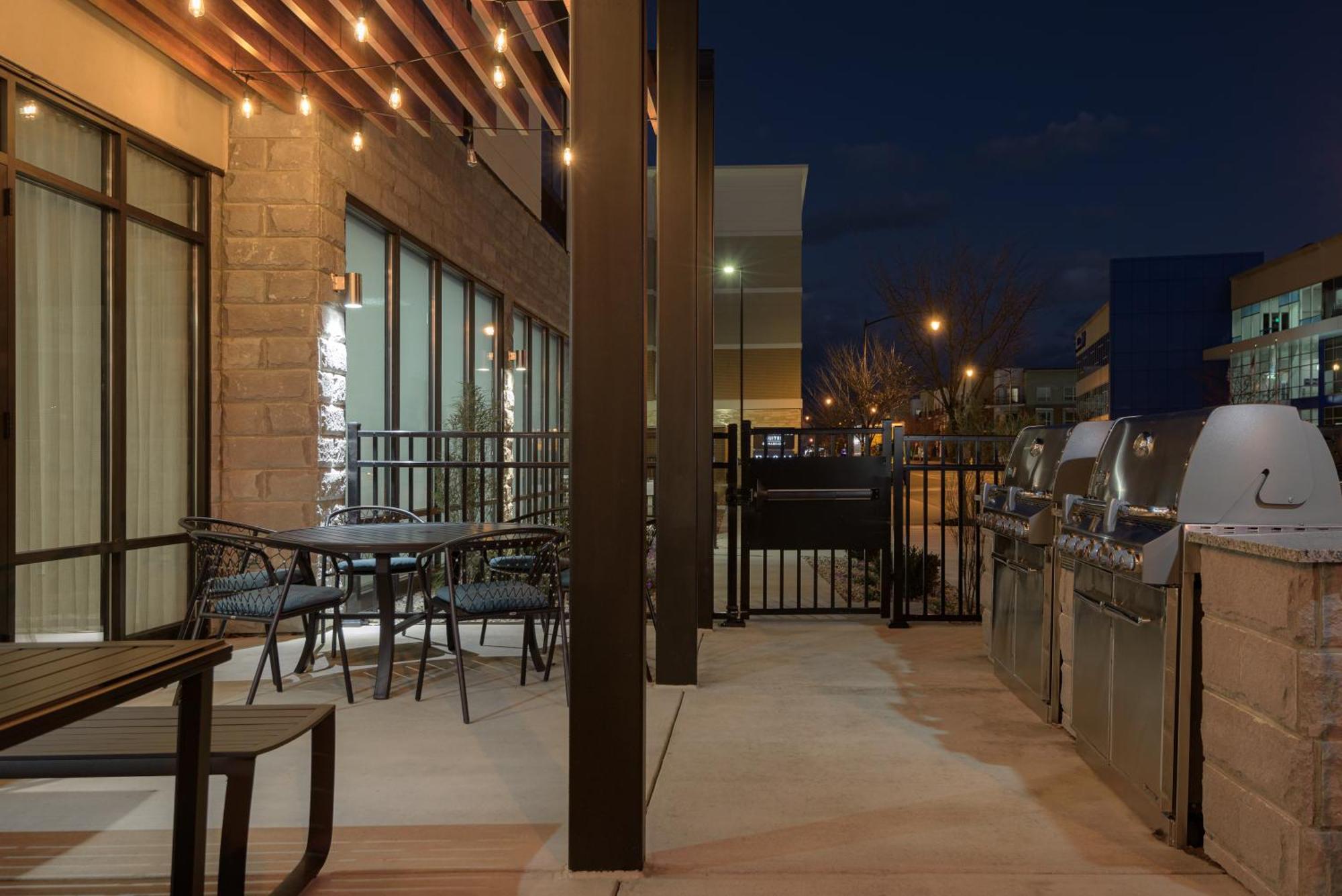 Fairfield By Marriott Inn & Suites Cincinnati Oakley מראה חיצוני תמונה
