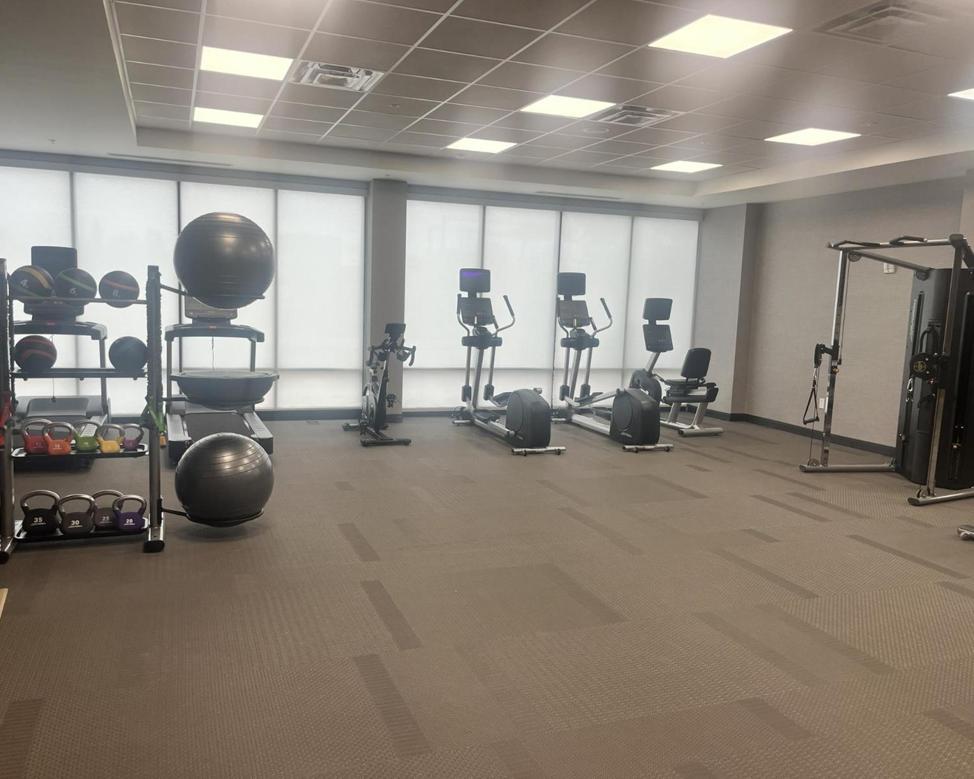 Fairfield By Marriott Inn & Suites Cincinnati Oakley מראה חיצוני תמונה