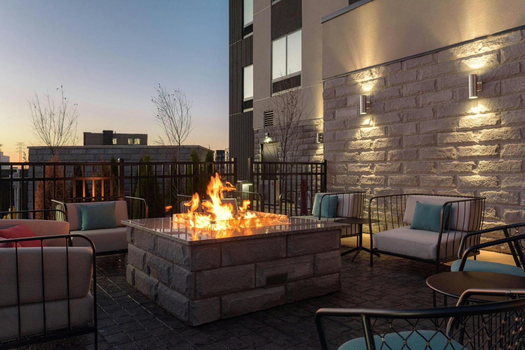 Fairfield By Marriott Inn & Suites Cincinnati Oakley מראה חיצוני תמונה